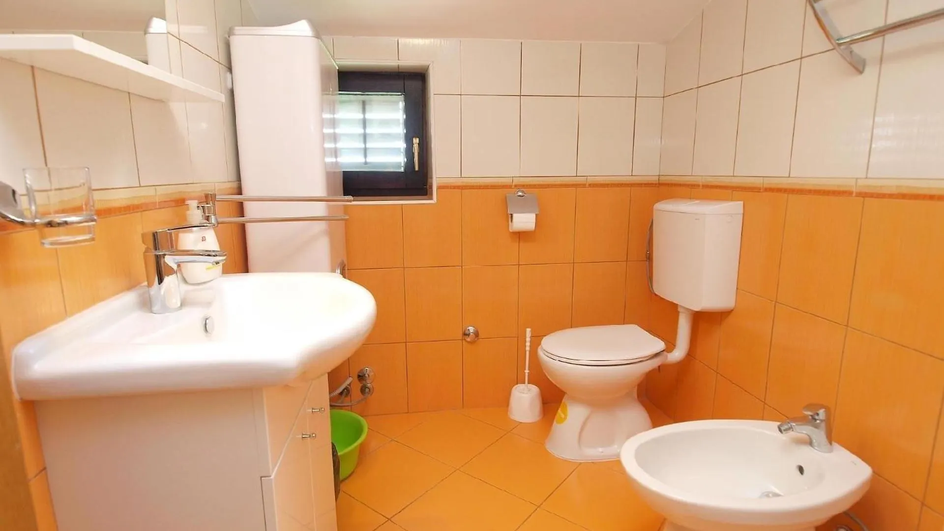Ferienwohnung Fuer 4 Personen Ca 40 Qm In Fazana-Surida, Istrien Istrische Riviera Valbandon 0*,