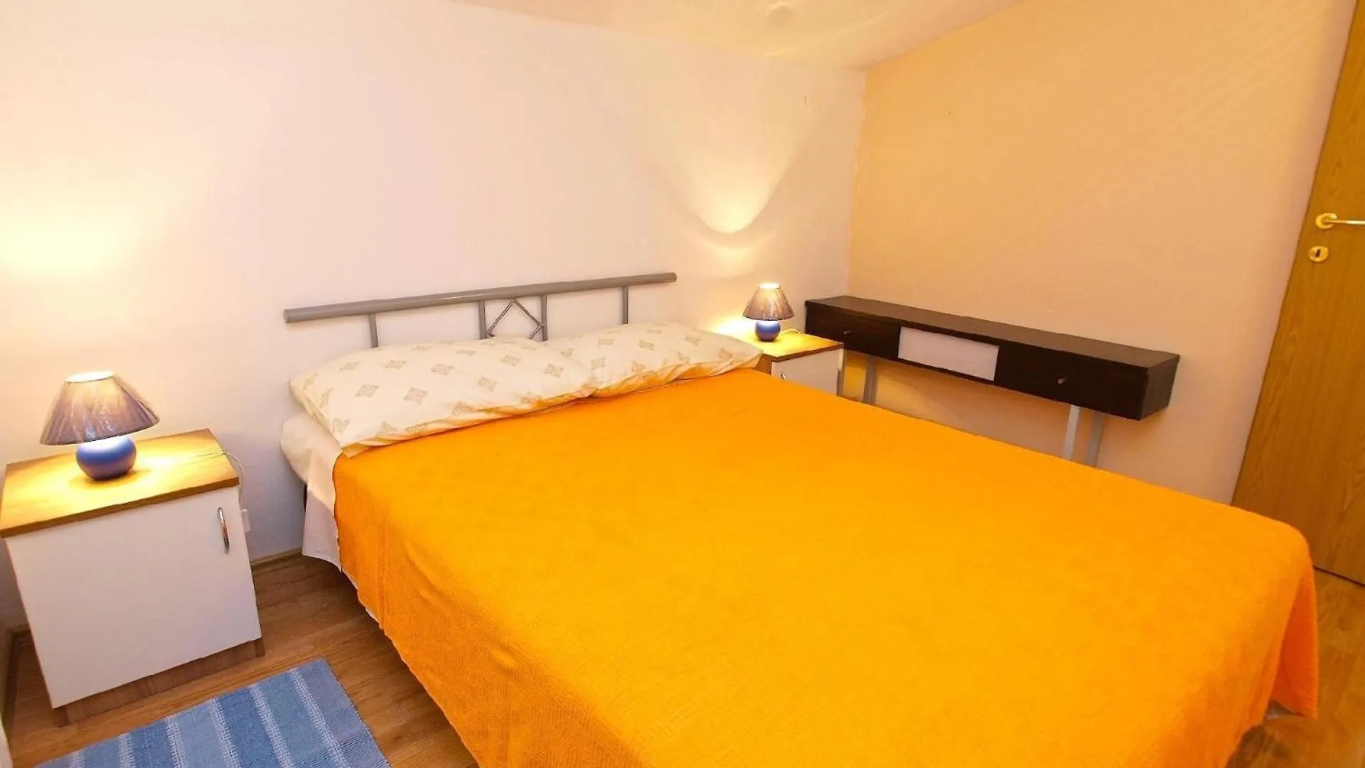 Ferienwohnung Fuer 4 Personen Ca 40 Qm In Fazana-Surida, Istrien Istrische Riviera Valbandon